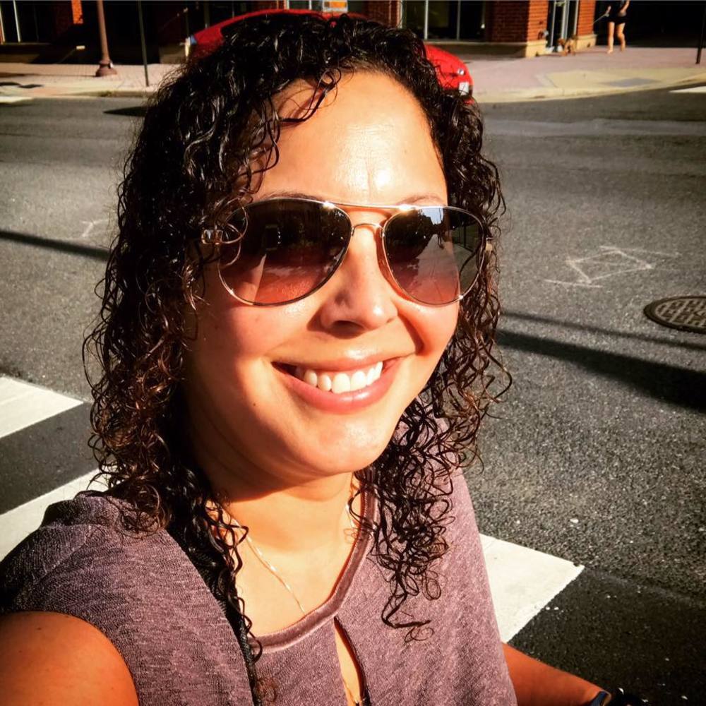 Meet your Posher, Adrianna